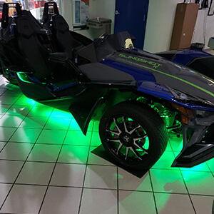 Slingshot with underflow lighting package